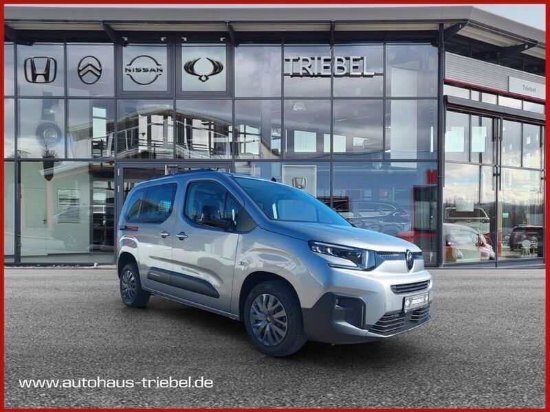 Grau Neu 2025 Citroën Berlingo Feel Van / Kleinbus | 24.970 € (Guter Preis) - Bild 1/4