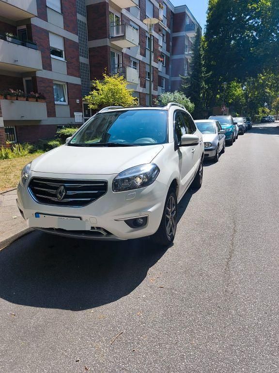 Weiß Gebraucht 2012 Renault Koleos Night&Day SUV | 5.900 € (Guter Preis) - Bild 1/4