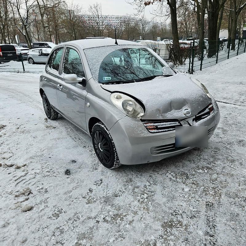 Gebraucht Nissan Micra 80 PS (58 kW) 2004 Silber Kleinwagen