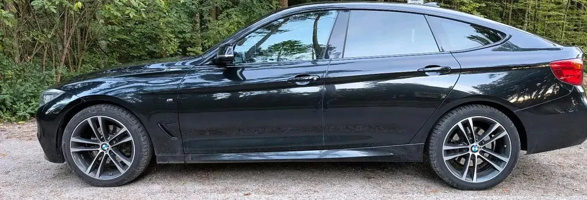 Gebraucht BMW 330 M Sport 258 PS (189 kW) 2015 Schwarz Limousine