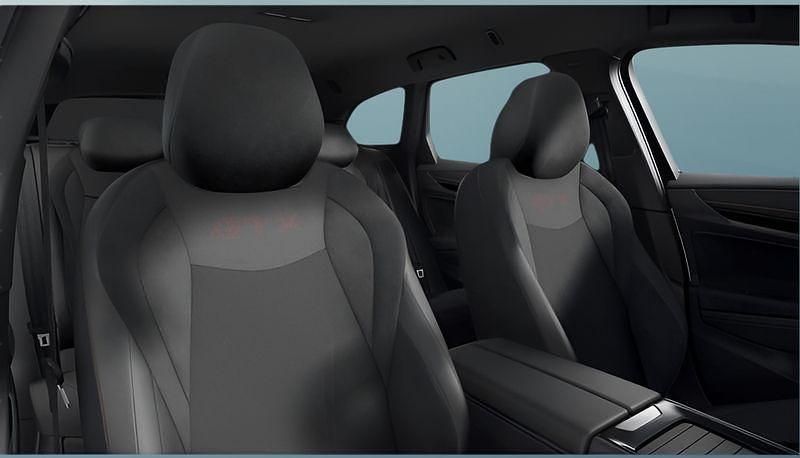 Gebraucht VW ID.7 250 kW (340 PS) 2025 Weiß Kombi