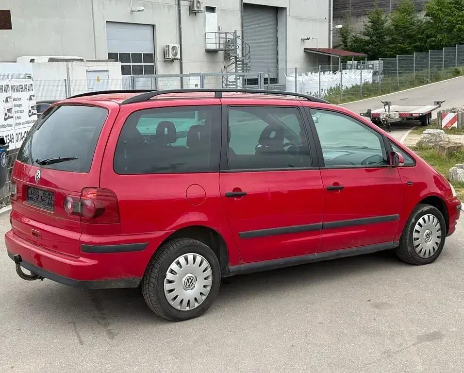 Gebraucht VW Sharan 140 PS (102 kW) 2008 Rot Van / Kleinbus