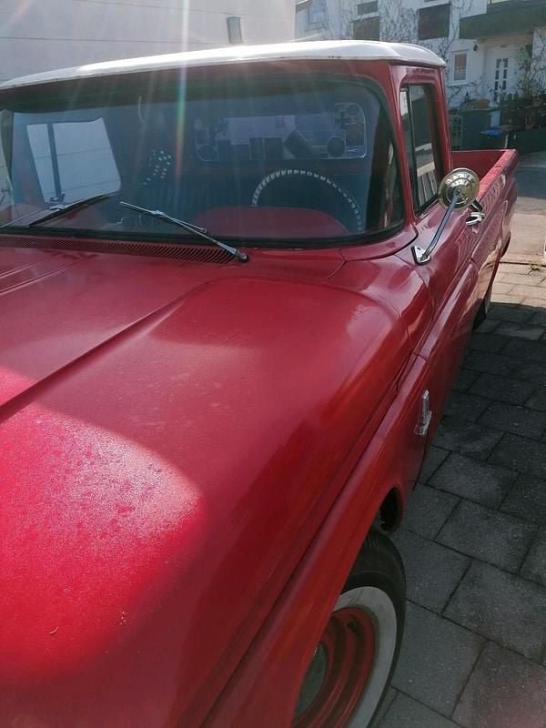Gebraucht Chevrolet C10 104 PS (76 kW) 1963 Rot Pickup