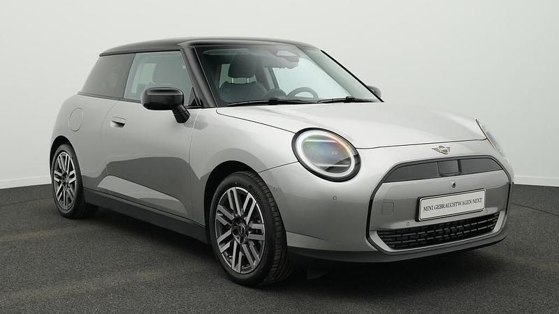 Gebraucht Mini Cooper Classic 135 kW (184 PS) 2024 Grau Kleinwagen