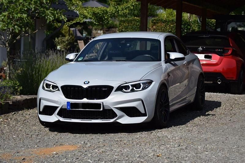 Silber Gebraucht 2020 BMW M2 Competition Edition Coupé | 64.900 € - Bild 1/4