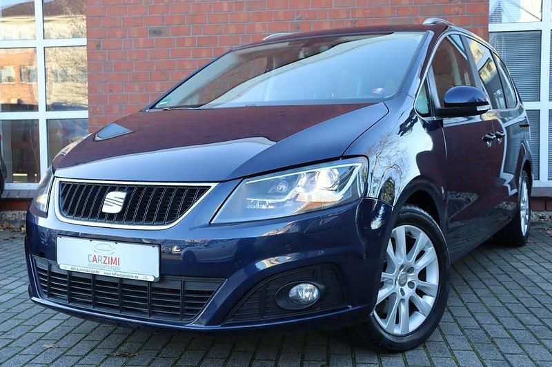 Blau Gebraucht 2015 Seat Alhambra I-Tech Van / Kleinbus | 15.990 € (Fairer Preis) - Bild 1/4