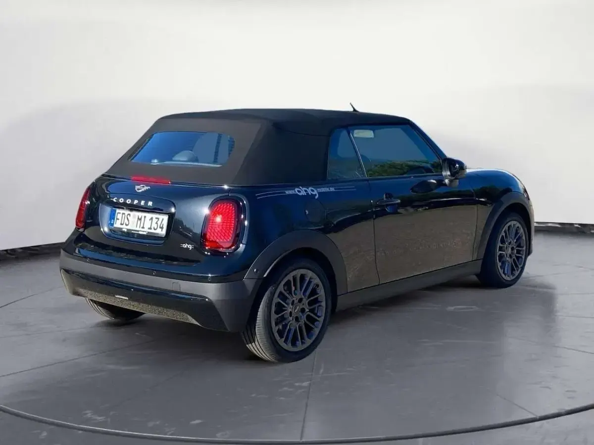 New Mini Cooper Cabriolet Classic 163 HP (119 kW) 2026 Black Cabriolet
