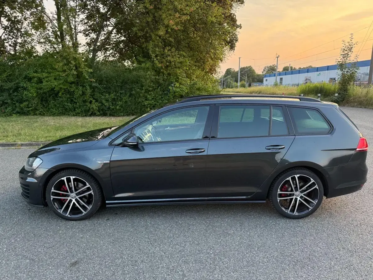 Gebraucht VW Golf VII GTD 184 PS (135 kW) 2015 Kombi