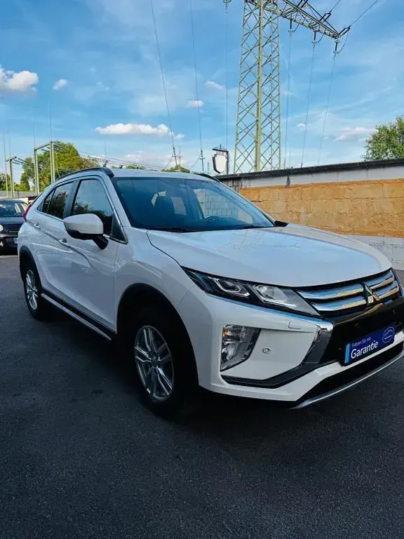 Gebraucht Mitsubishi Eclipse Cross Edition 163 PS (119 kW) 2018 Weiß SUV