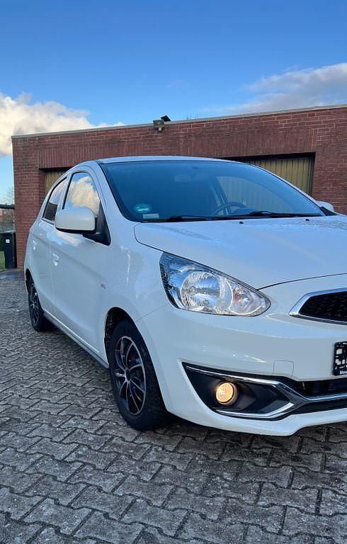 Gebraucht Mitsubishi Space Star 71 PS (52 kW) 2020 Weiß Kleinwagen