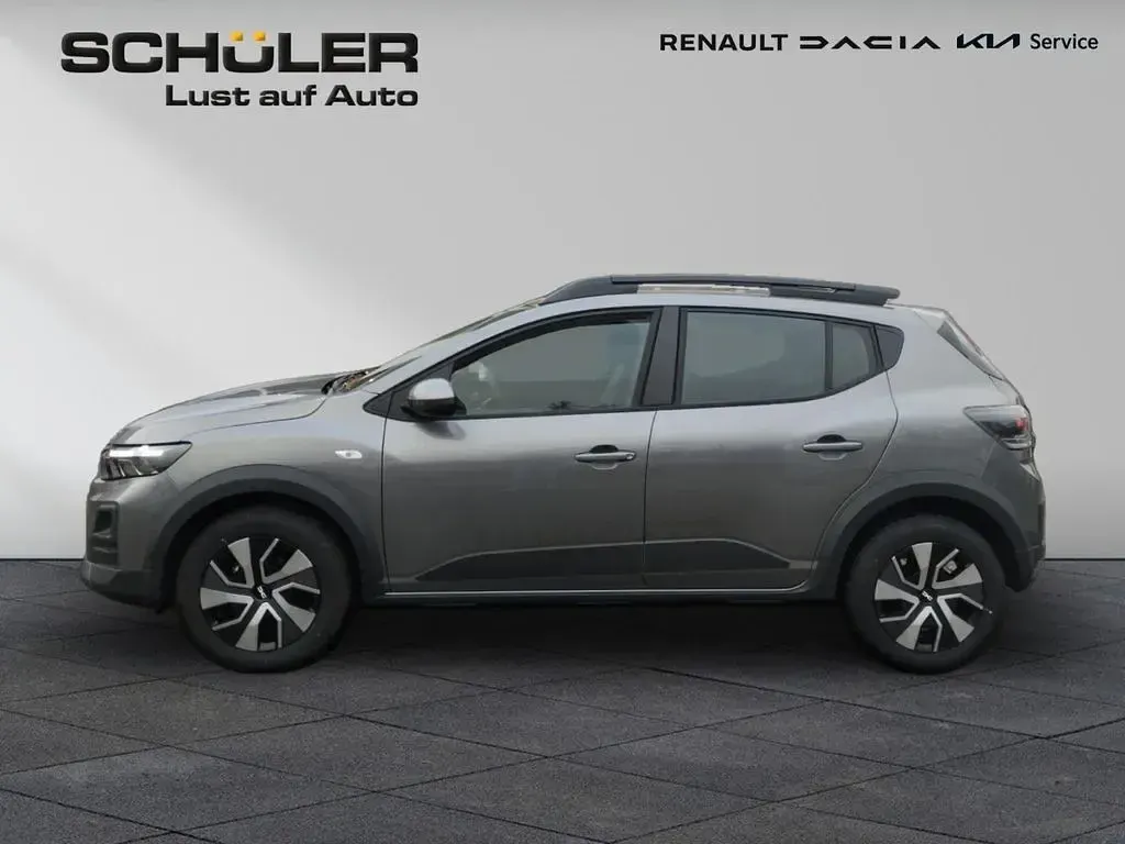 Neu Dacia Sandero Expression 110 PS (80 kW) 2026 Grau Limousine