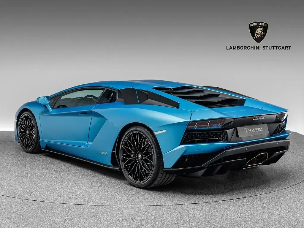 Gebraucht Lamborghini Aventador 740 PS (544 kW) 2020 Blu arione Coupé