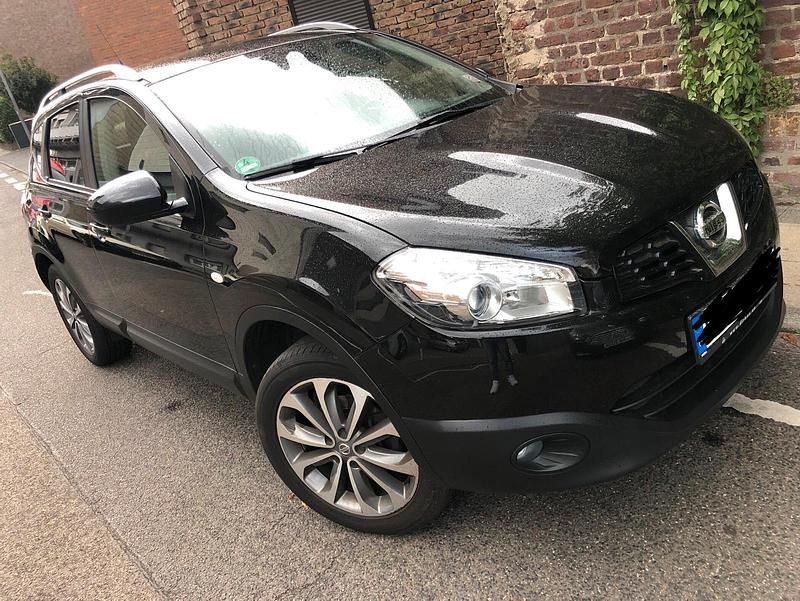 Schwarz Gebraucht 2010 Nissan Qashqai SUV | 3.500 € (Superpreis) - Bild 1/4