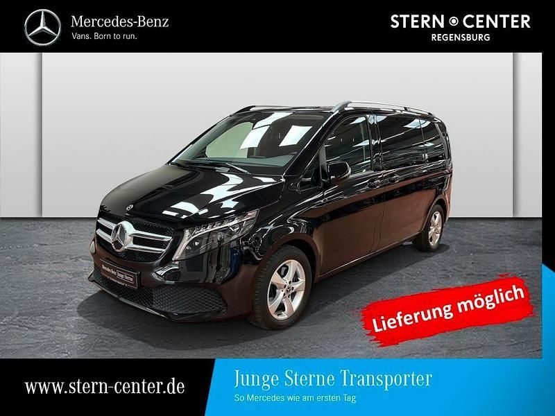 Schwarz Gebraucht 2023 Mercedes V220 Van / Kleinbus | 51.899 € (Etwas zu teuer) - Bild 1/4