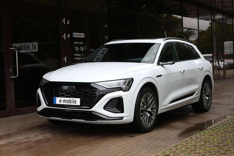 Gebraucht Audi Q8 e-tron S-Line 300 kW (408 PS) 2023 Weiß SUV