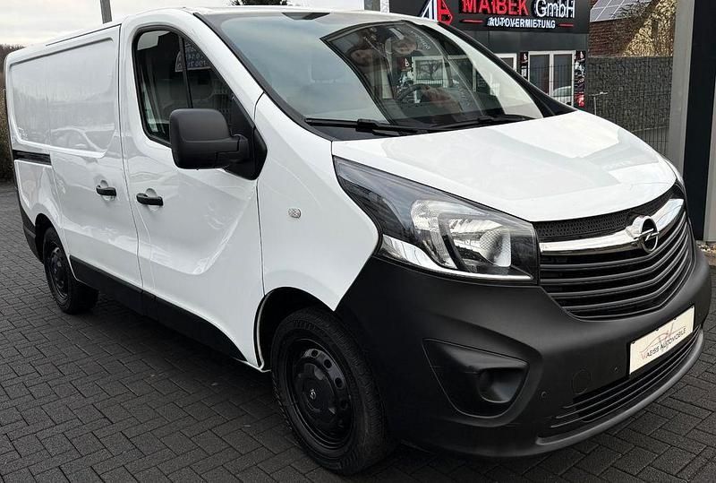 Weiß Gebraucht 2016 Opel Vivaro Van / Kleinbus | 6.999 € (Superpreis) - Bild 1/4