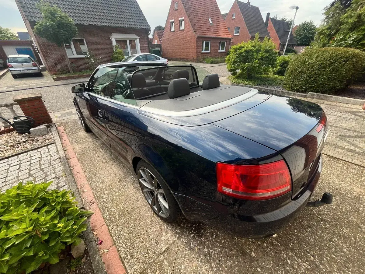 Gebraucht Audi A4 Cabriolet 140 PS (102 kW) 2006 Blau Cabrio