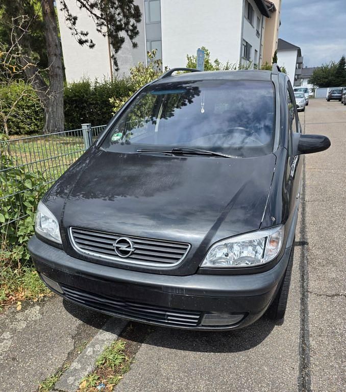 Schwarz Gebraucht 2000 Opel Zafira Van / Kleinbus | 1.100 € (Fairer Preis) - Bild 1/4
