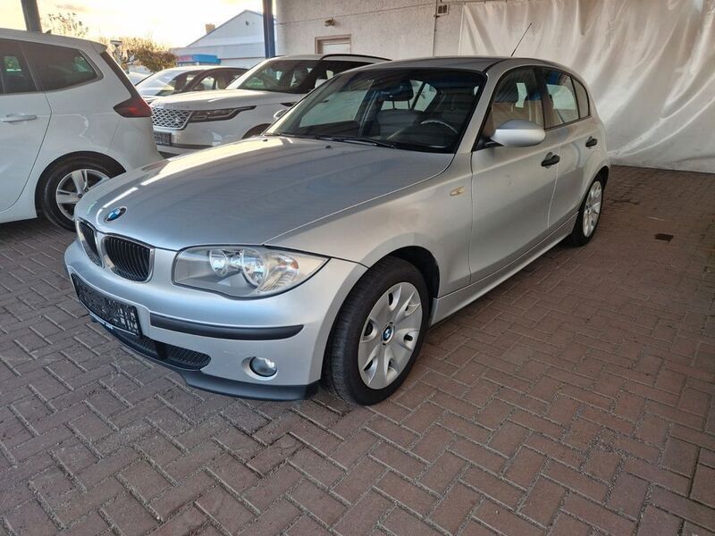 Gebraucht BMW 116 116 PS (85 kW) 2006 Titansilber metallic Kleinwagen