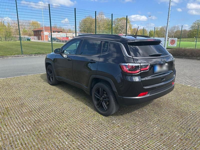Gebraucht Jeep Compass 150 PS (110 kW) 2020 Schwarz SUV