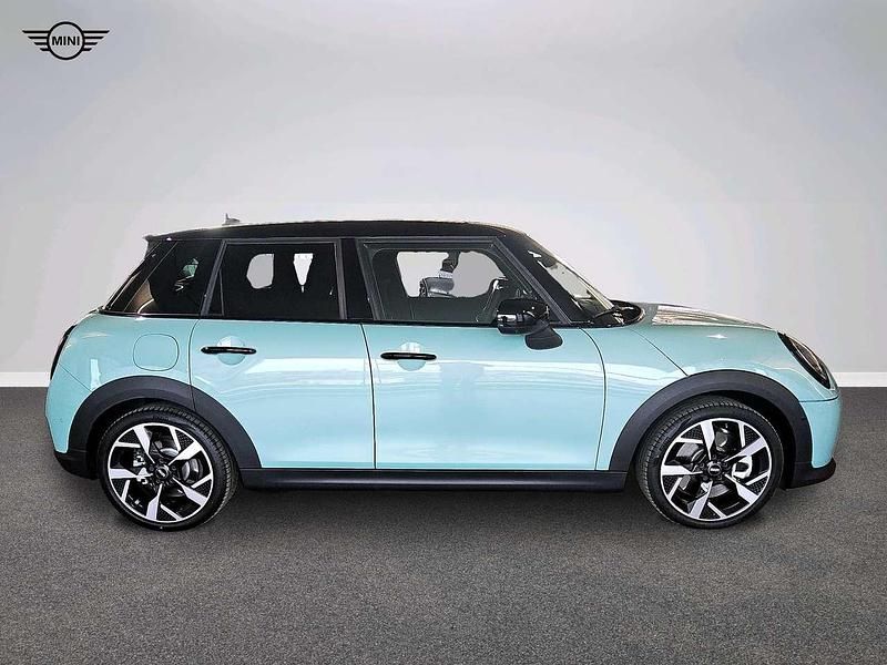 Gebraucht Mini Cooper S Classic 204 PS (150 kW) 2025 Grün Kleinwagen