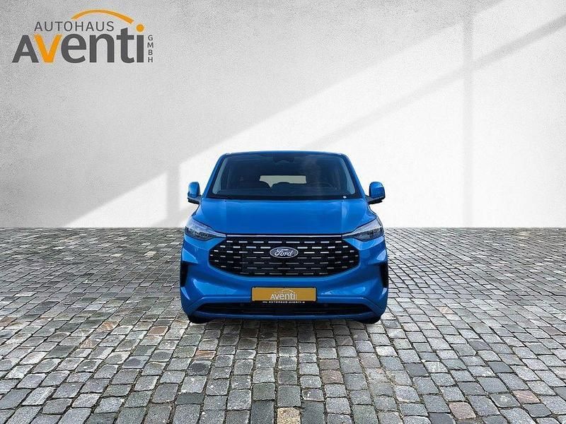 Neu Ford Tourneo Titanium 170 PS (125 kW) 2026 Blau Van / Kleinbus