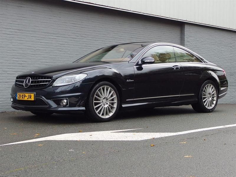 Schwarz Gebraucht 2007 Mercedes CL63 AMG AMG Coupé | 19.900 € (Fairer Preis) - Bild 1/4