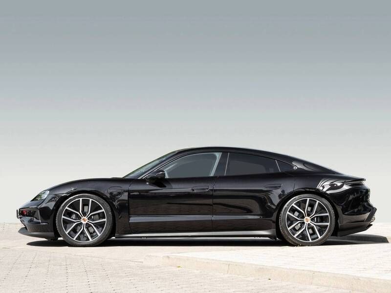 Gebraucht Porsche Taycan 319 kW (435 PS) 2024 Tiefschwarzmetallic Limousine