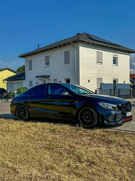 Gebraucht Mercedes CLA250 AMG line 218 PS (160 kW) 2018 Schwarz Limousine