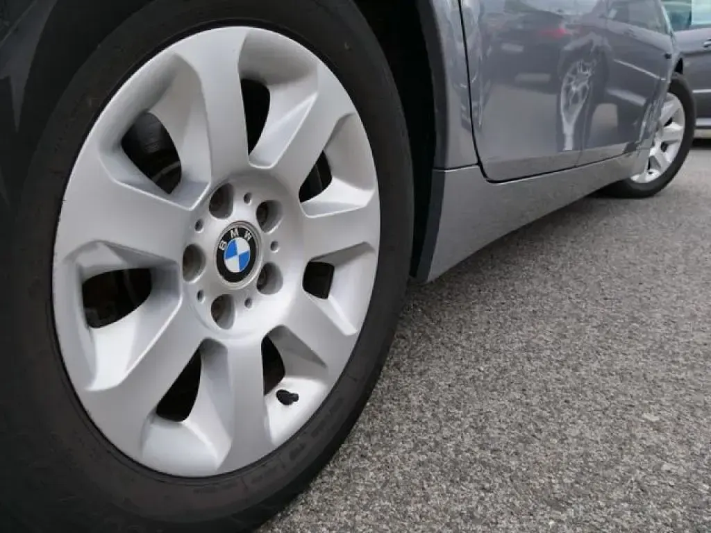 Gebraucht BMW 525 192 PS (141 kW) 2004 Grau Limousine