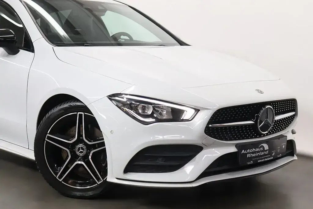 Gebraucht Mercedes CLA200 AMG 163 PS (119 kW) 2019 Weiß Coupé