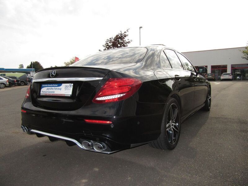 Gebraucht Mercedes E53 AMG AMG 435 PS (319 kW) 2018 Schwarz Limousine