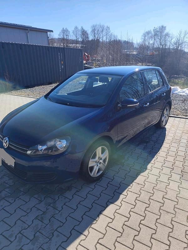 Gebraucht VW Golf VI 122 PS (89 kW) 2009 Blau Kleinwagen
