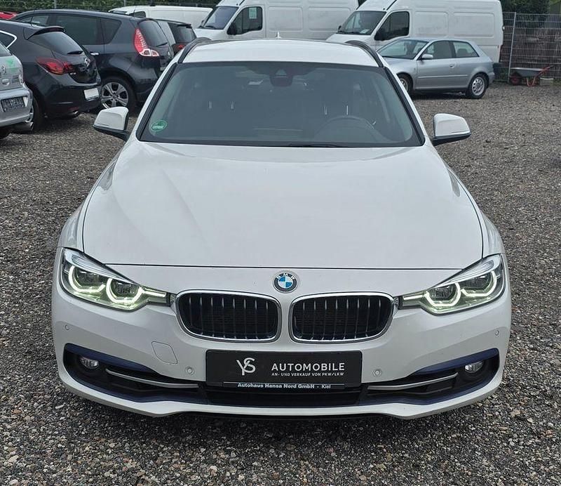 Weiß Gebraucht 2015 BMW 330 Sport Line Kombi | 15.250 € (Fairer Preis) - Bild 1/4