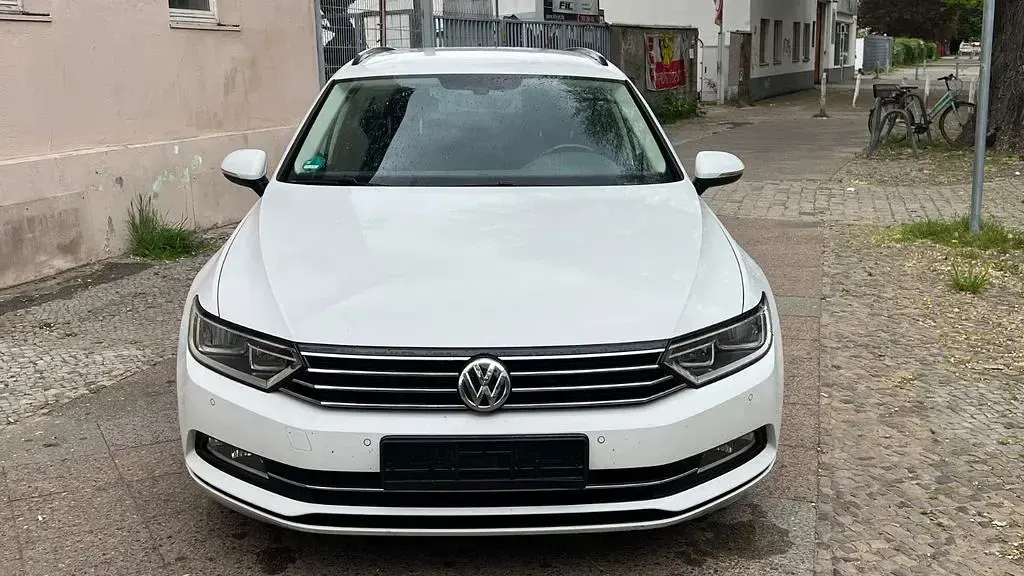 Usata VW Passat Highline 150 CV (110 kW) 2017 Bianco Station wagon