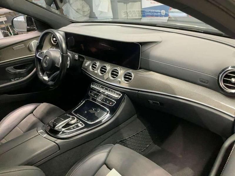 Gebraucht Mercedes E250 211 PS (155 kW) 2018 Schwarz Kombi