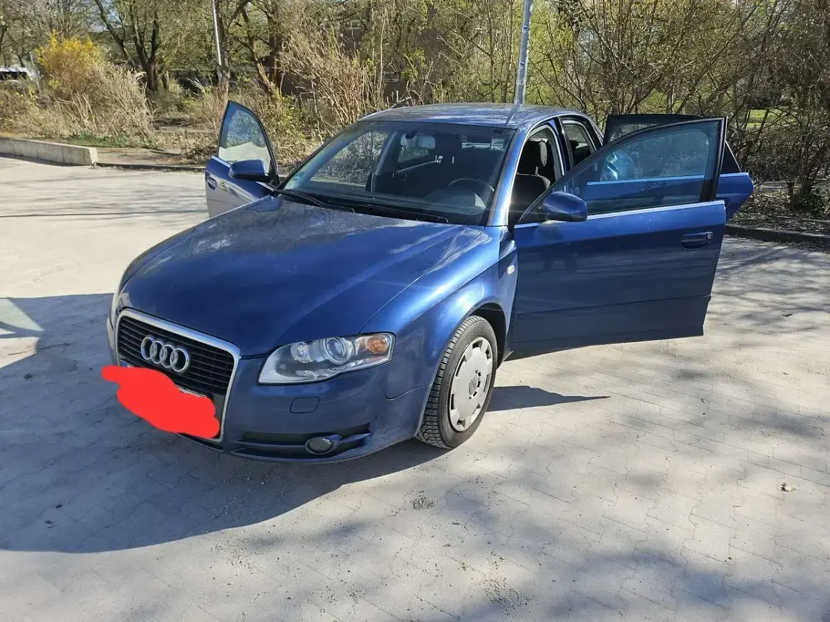 Gebraucht Audi A4 140 PS (102 kW) 2005 Blau Limousine