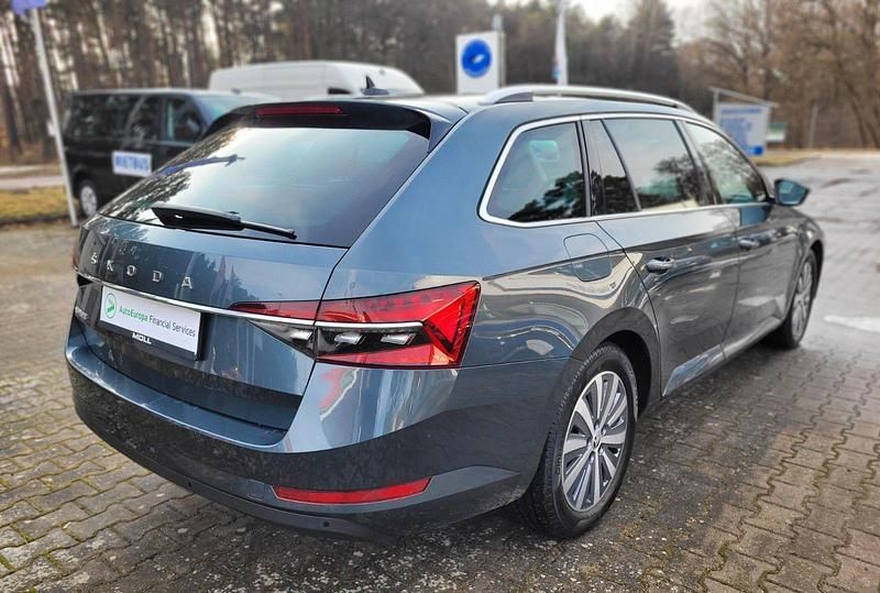 Gebraucht Skoda Superb Style 150 PS (110 kW) 2021 Grau Kombi