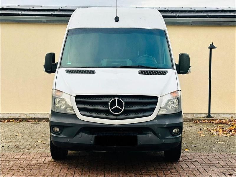 Gebraucht Mercedes Sprinter 163 PS (119 kW) 2018 Weiß Van