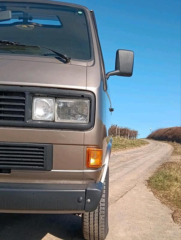 Usado VW Multivan 69 HP (50 kW) 1988 Prateado Monovolume