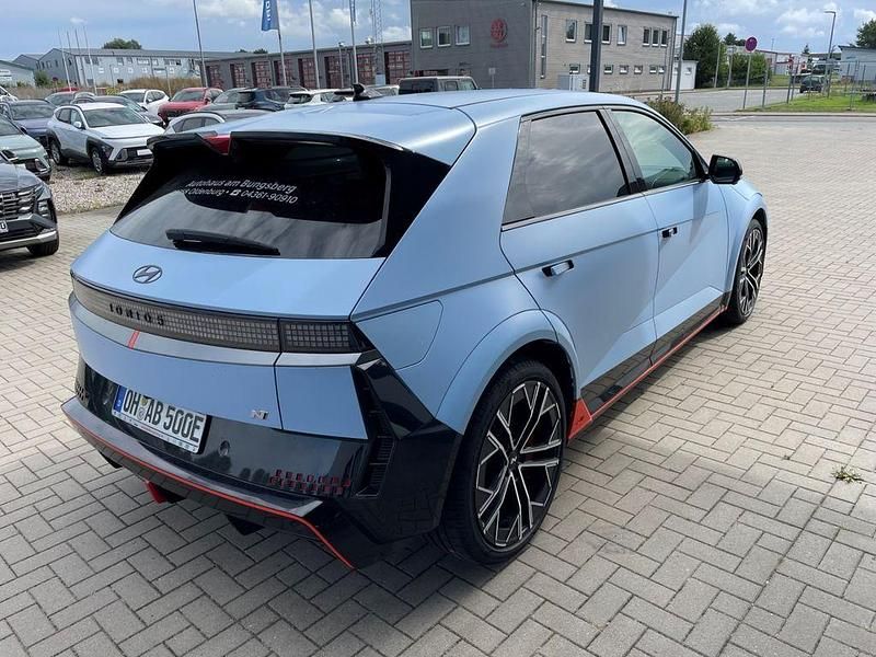 Gebraucht Hyundai Ioniq 447 kW (609 PS) 2024 Blau Kleinwagen