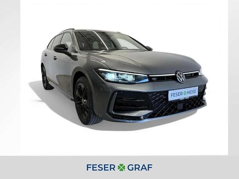 Diabasgrau metallic Gebraucht 2025 VW Passat R-line Kombi | 48.990 € - Bild 1/4