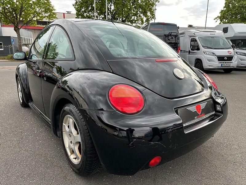 Gebraucht VW Beetle 102 PS (75 kW) 2001 Schwarz Kleinwagen