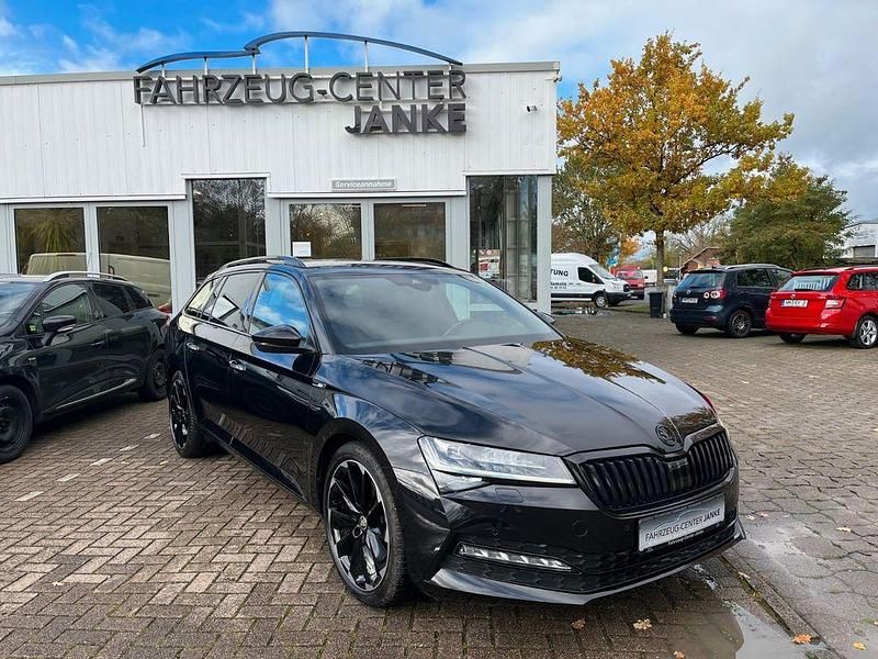 Gebraucht Skoda Superb SportLine 190 PS (139 kW) 2019 Schwarz Kombi