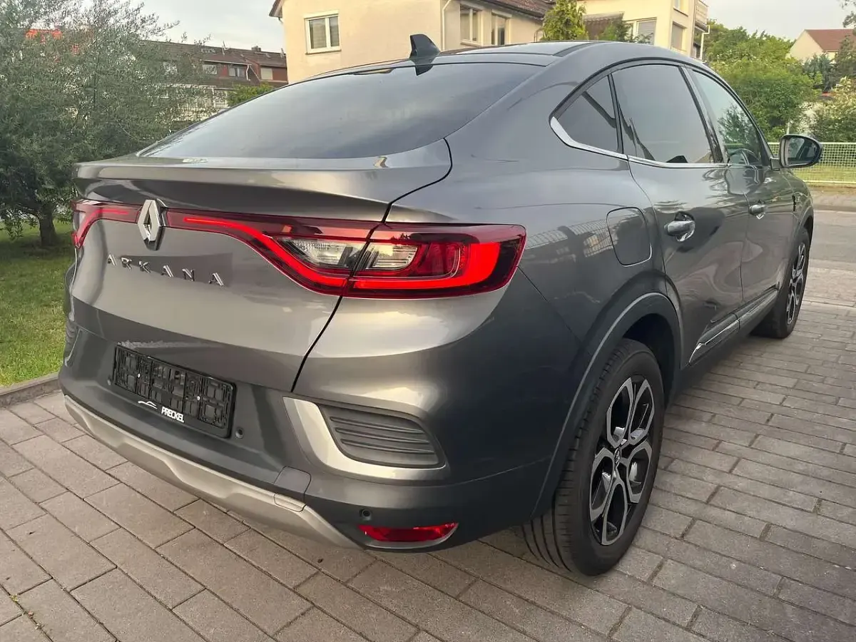 Gebraucht Renault Arkana Techno 140 PS (102 kW) 2023 Gray m SUV