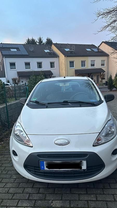 Gebraucht Ford Ka 60 PS (44 kW) 2013 Weiß Kleinwagen