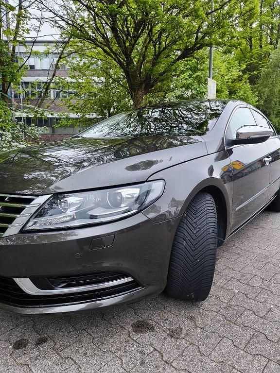 Gebraucht VW CC 160 PS (117 kW) 2012 Braun Limousine