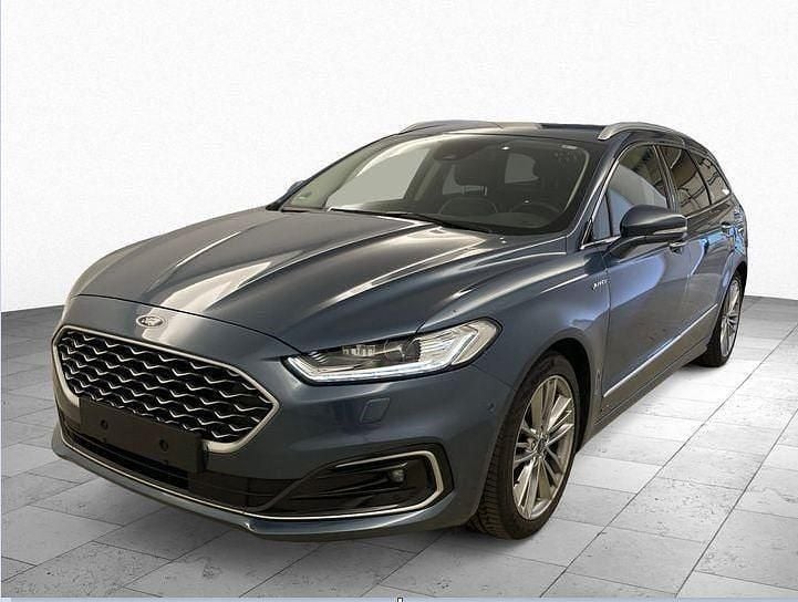 Blau Gebraucht 2020 Ford Mondeo Vignale Limousine | 25.950 € - Bild 1/1