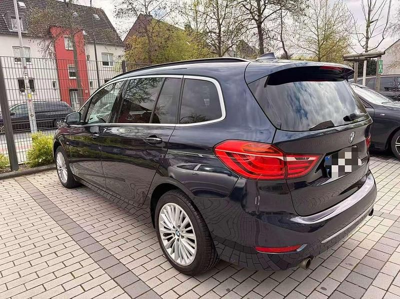Gebraucht BMW 220 Luxury Line 192 PS (141 kW) 2016 Blau Kombi