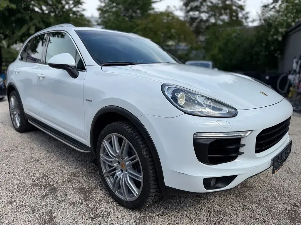 Gebraucht Porsche Cayenne 262 PS (192 kW) 2016 Weiß SUV